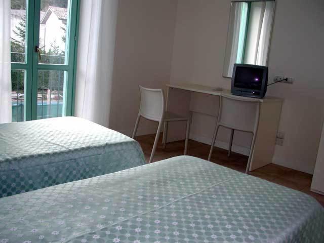 Lieta Sosta Hotel Colfiorito Ruang foto